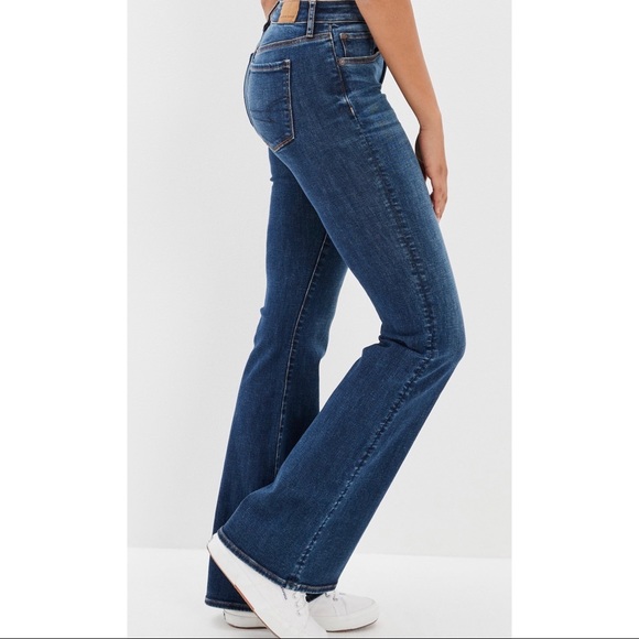 AE Low-Rise Flare Jeans - Picture 3 of 3